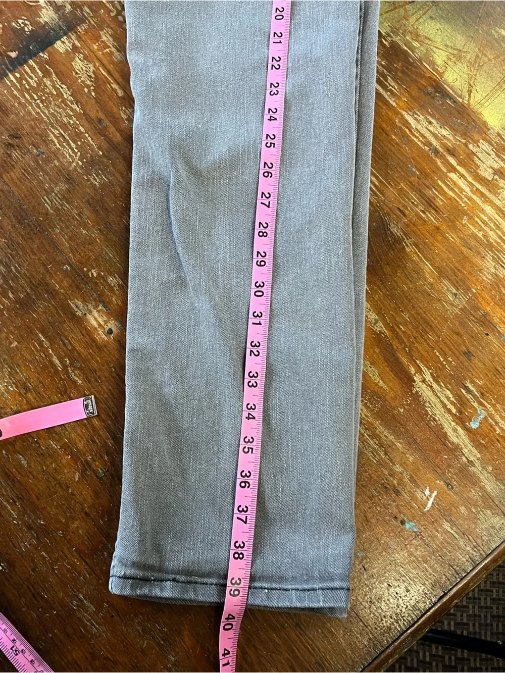 Gray Levi’s 511 Slim Stretch Jeans 31/30